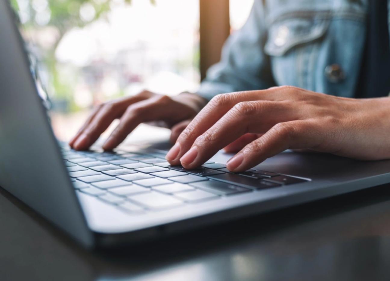 İnteraktif alıştırmalar ve test araçları